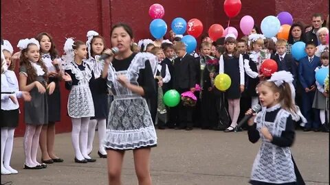 Пришли мы в школу малышами песня