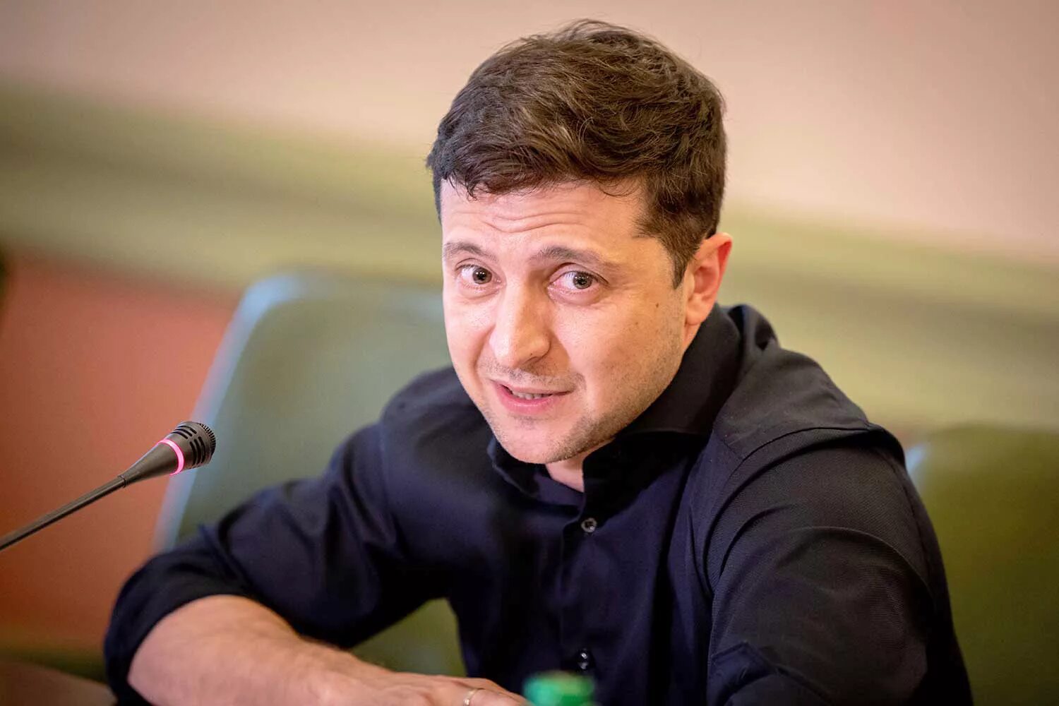 Президент украины 2022. Зеленский. Зеленский. Зеленский всу. Отношение к зеленскому сегодня.