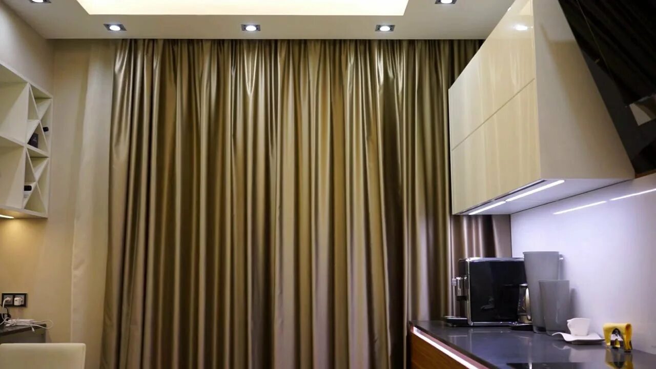 натяжной потолок со шторами. скрытый карниз для штор. натяжной потолок со шторами. натяжной потолок со шторами. натяжной потолок со шторами.