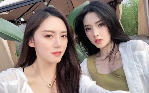 Chinese lesbian couple Taiyangshou breaks up: "I had dreamt of a.