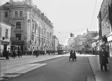 Покровские ворота москва