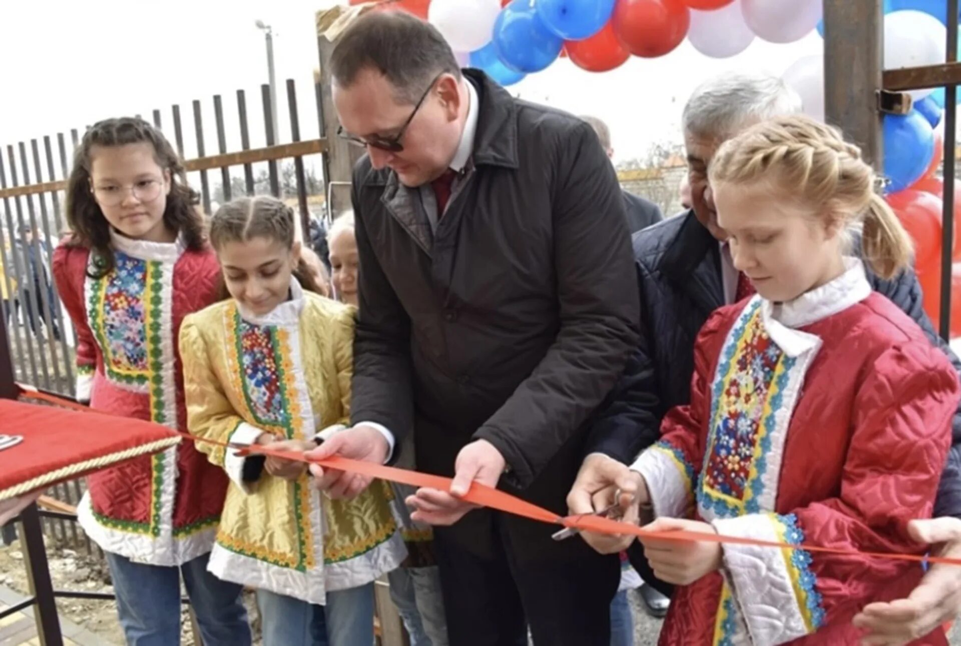 Дивное краснодарский край. Председатель совета МО Успенский район. Воруков Успенский район. Детский сад 21 Успенского района Краснодарского края. Председатель совета МО Успенский район награждение Ворукова.