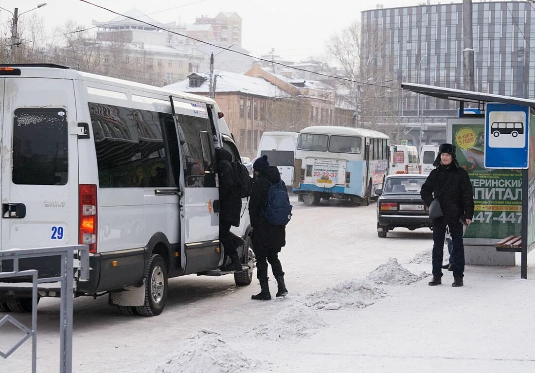 Автобусы Улан-Удэ. Маршрутки Улан-Удэ. Автобусы Улан-Удэ зима. МУП городские маршруты.