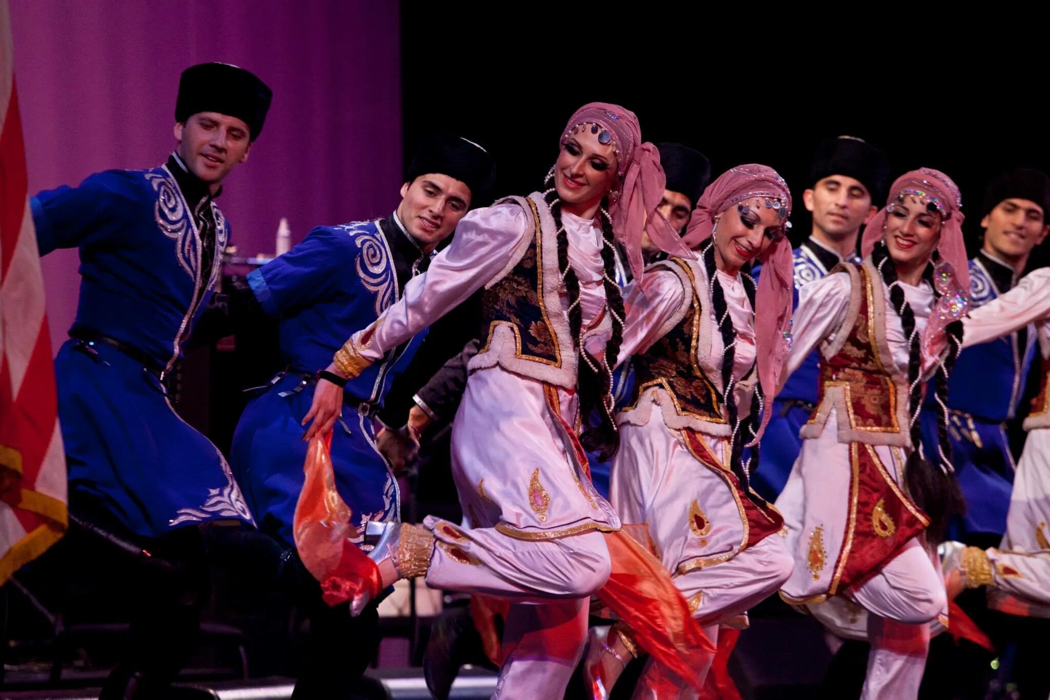 Яллы танец Азербайджана. Тензэрэ танец Азербайджана. Национальные танцы Азербайджана. Ялла танец азербайджанский.