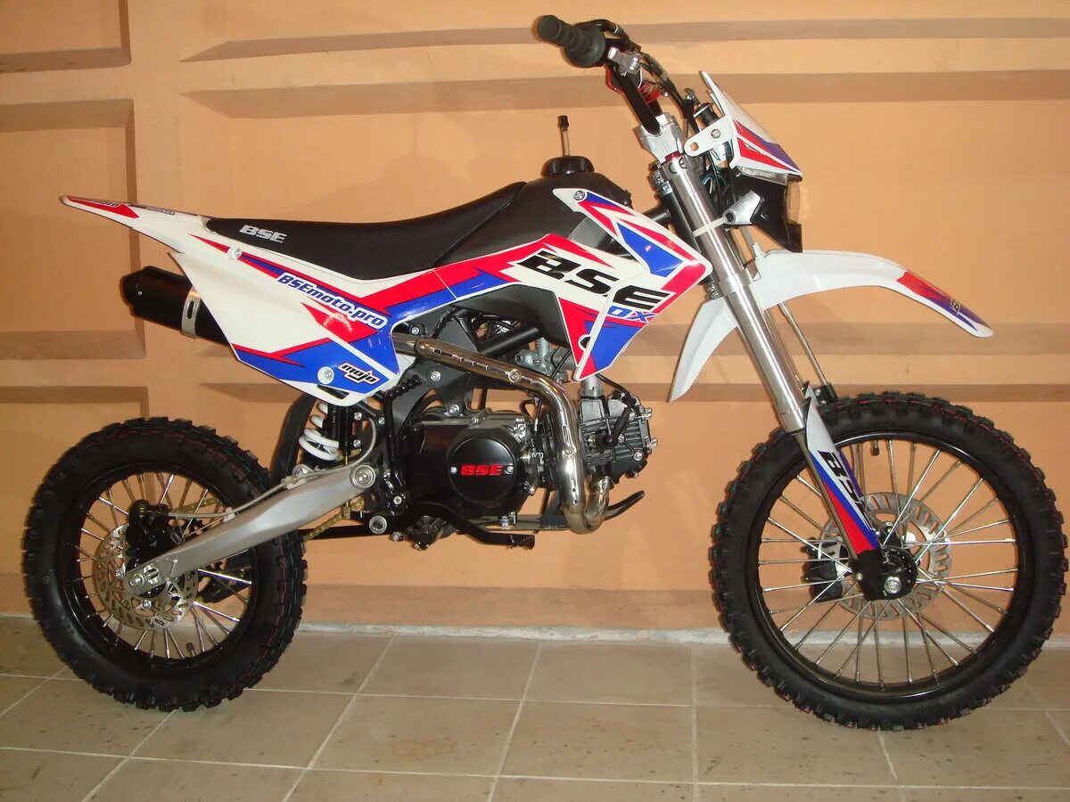 питбайк bse dx 125. Bse dx 125 17/14 3. фото с питбайками. питбайк bse dx 125. Bse dx 125 [4].