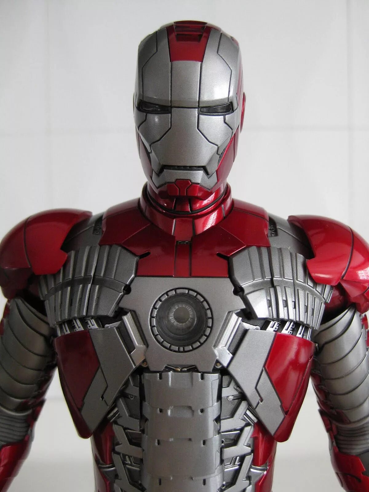 Железный человек Mark 5. Hot Toys Mark 5. Your mark 5