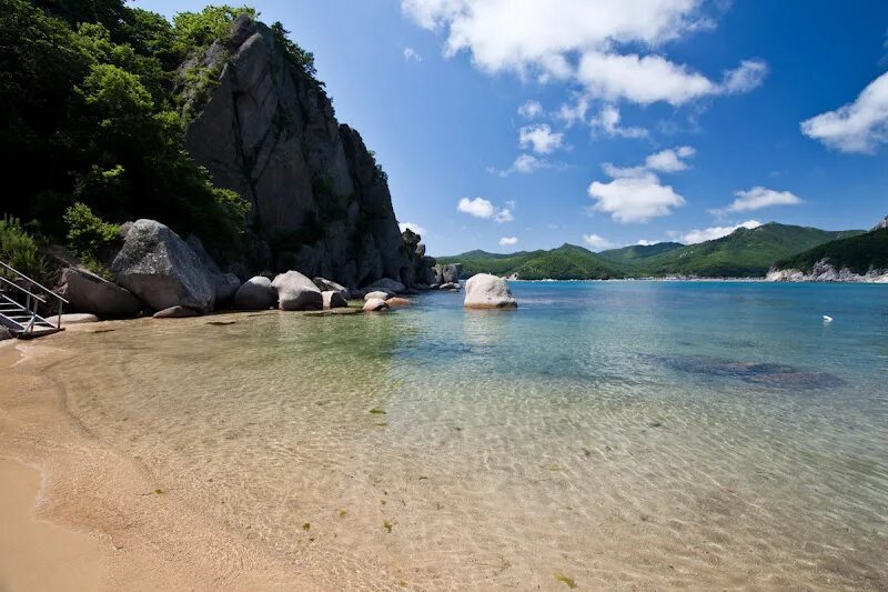 Бухта спокойная приморский край. Бухта тазгоу приморский край. Бухта тазгоу приморский край. Бухта идол андреевка. Бухта стрельбище ливадия.