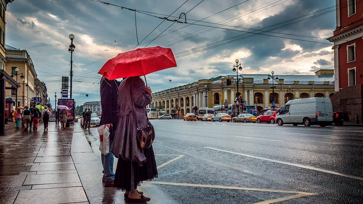 Столица дождей город. Санкт-Петербург дождь. Дождь в Питере. Санкт-Петербург дождливое лето. Климат в Санкт Петербурге дождливая.