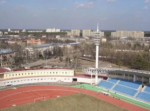 Стадион жуковский. Стадион Метеор Жуковский. Спорткомплекс Метеор Жуковский. Жуковский город стадион. Стадион «Метеор» Жуковский, Пушкина, 3.