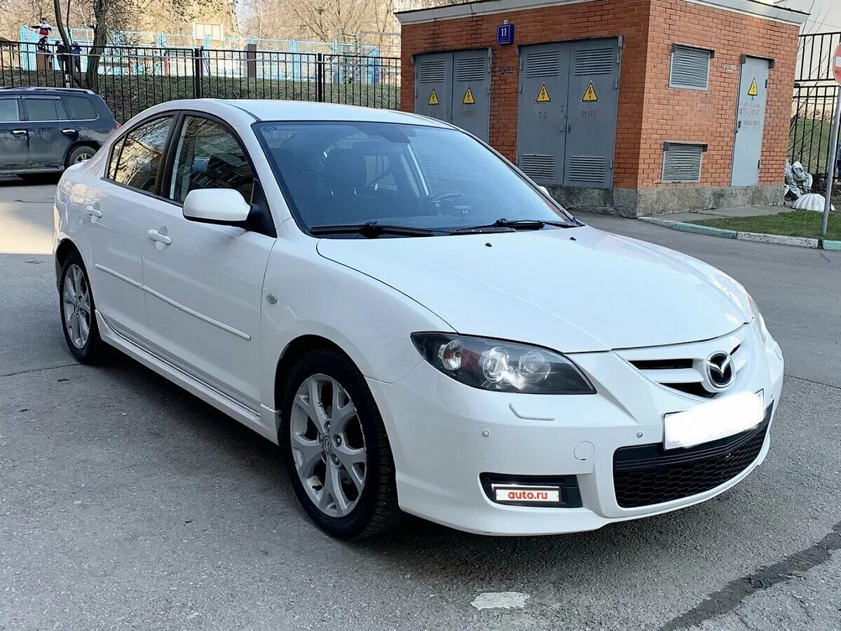 Мазда 3 2008 года купить. Mazda 3 белая 2008. Mazda 3 BK седан белая. Мазда 3 BK седан 2008. Мазда 3 белая седан 2008.