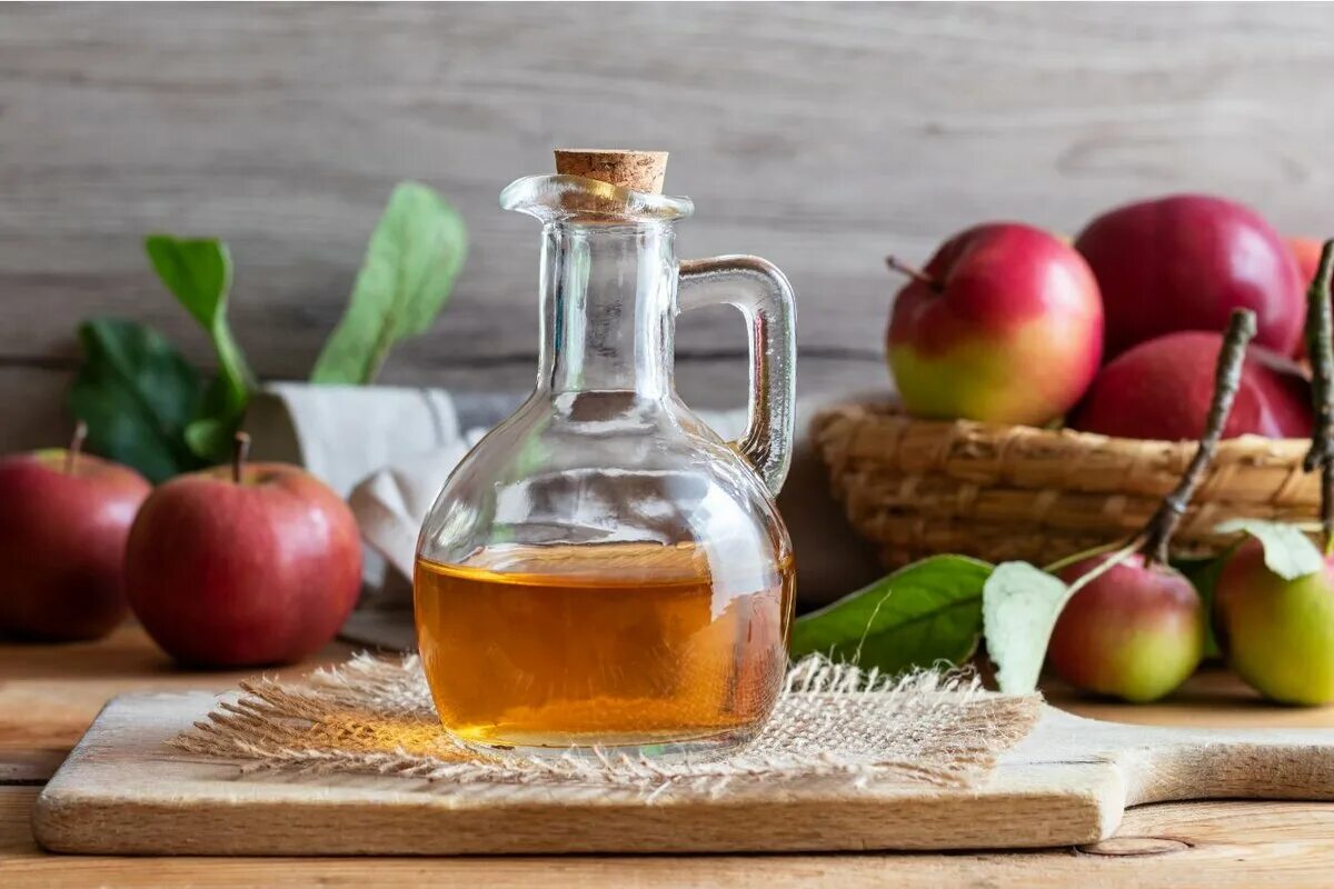 Яблочный уксус Elma Sirkesi. Apple Cider Vinegar. Уксус Винегар. Уксус яблочный сидр. Яблочный уксус с водой польза для организма