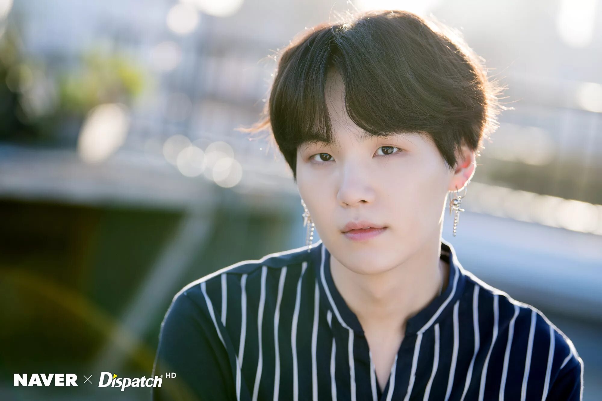 Минами фото. Юнги БТС. Шуга БТС. BTS suga. Шуга Юнги.