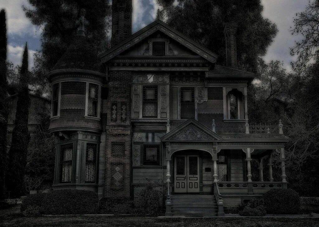 Криппи Хаус. Haunted Victorian House. Victorian House creepy. Haunted mansion 2