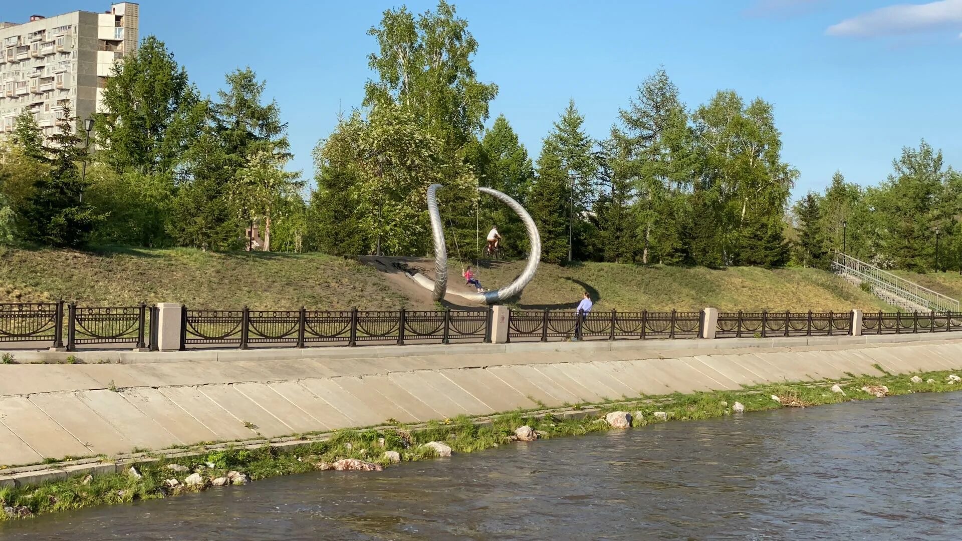 Фото катнепа. Река кача Красноярск. Набережная качи Красноярск. Кача (приток Енисея). Набережная реки кача Красноярск.