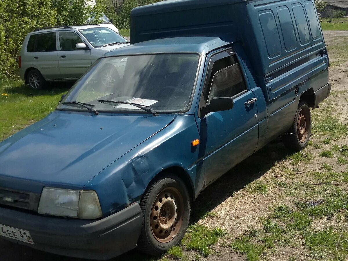 Иж 2126 1990. Иж пикап. Иж 2126 2002 года. Машина иж 2126 ода. Иж 2002 года.