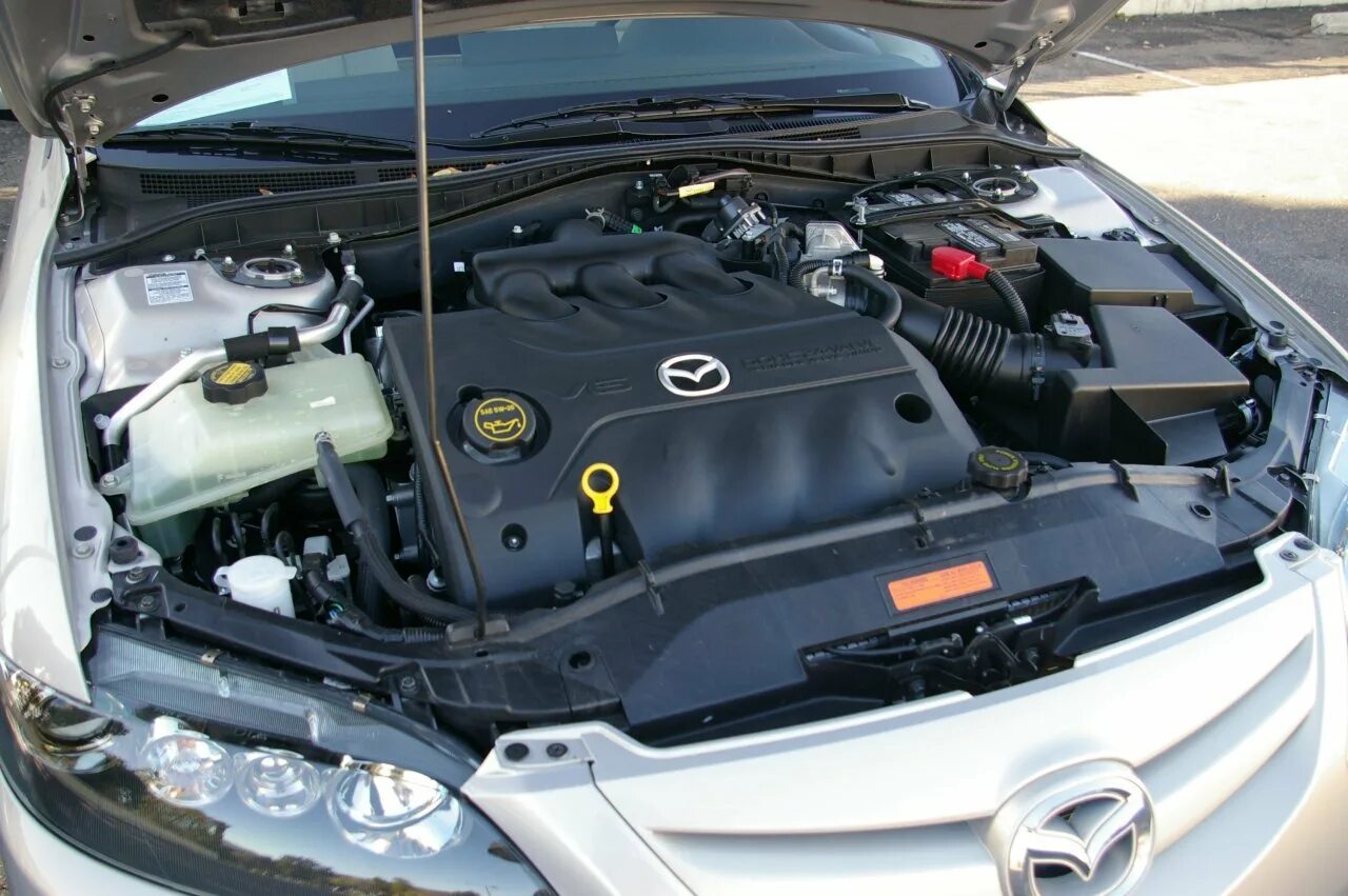 Мазда 6 2006 мотор. Mazda 6 GH 2.0 двигатель. Двигатель Мазда 6 GH 2 литра. Двигатель Мазда 6 gg 2.3. Mazda gh двигатель