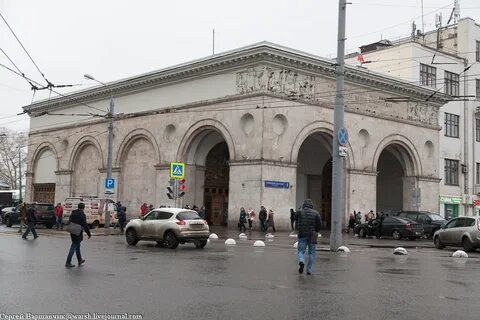 Метро белорусская выходы