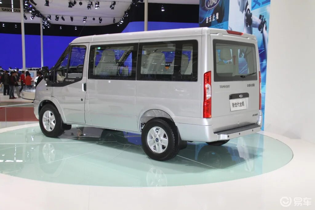 Китайский транзит. JMC Ford Transit. Китайский Форд Транзит. Китайский Форд Транзит 2022g. Ford JMC.