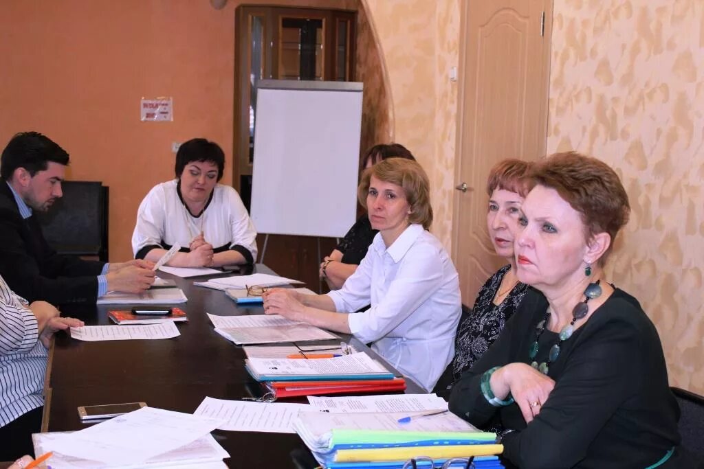 опека калининского района. органы опеки калининского района. усзн администрация шолоховского района. опека калининского района. начальник органа опеки и попечительства.