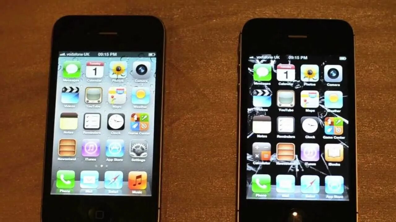 Обновление 17.4 айфон стоит ли. Iphone 4 vs 4s. Iphone 4 Интерфейс. Интерфейс айфон 4s. Айфон 4s доп оборудование.