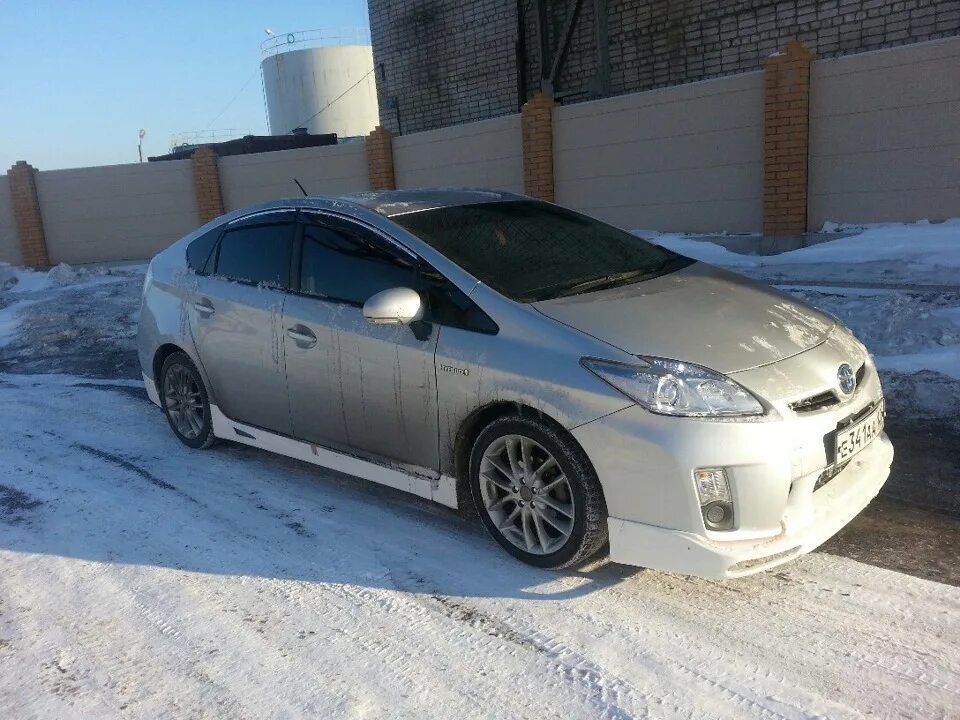 Обвес Приус 30. Prius 20 KENSTYLE. Приус 20 обвес. Toyota Prius 20 в штатном обвесе.