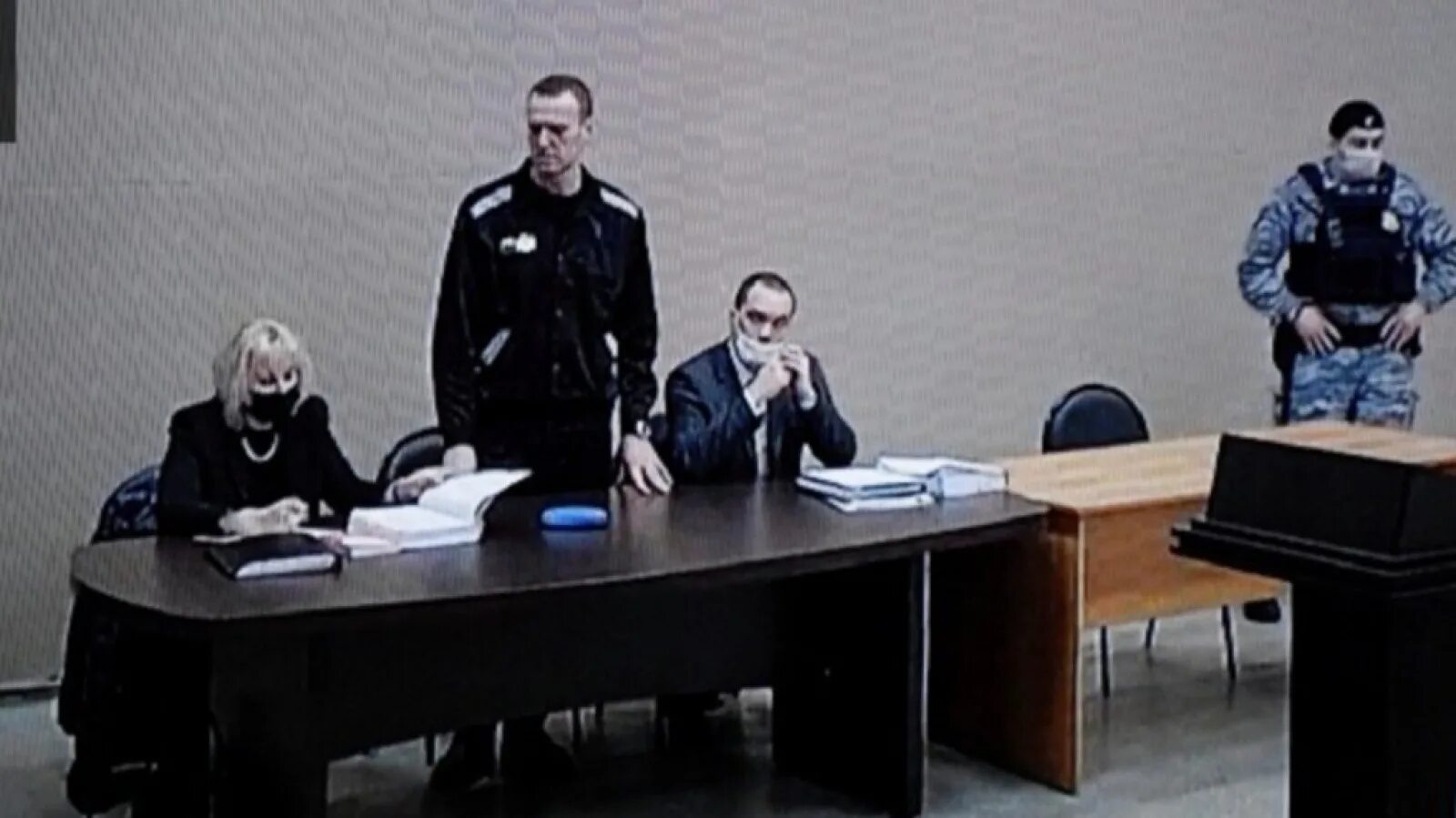 Вдова алексея навального. Суд Навальный 15 февраля. Навальный в колонии 2021.