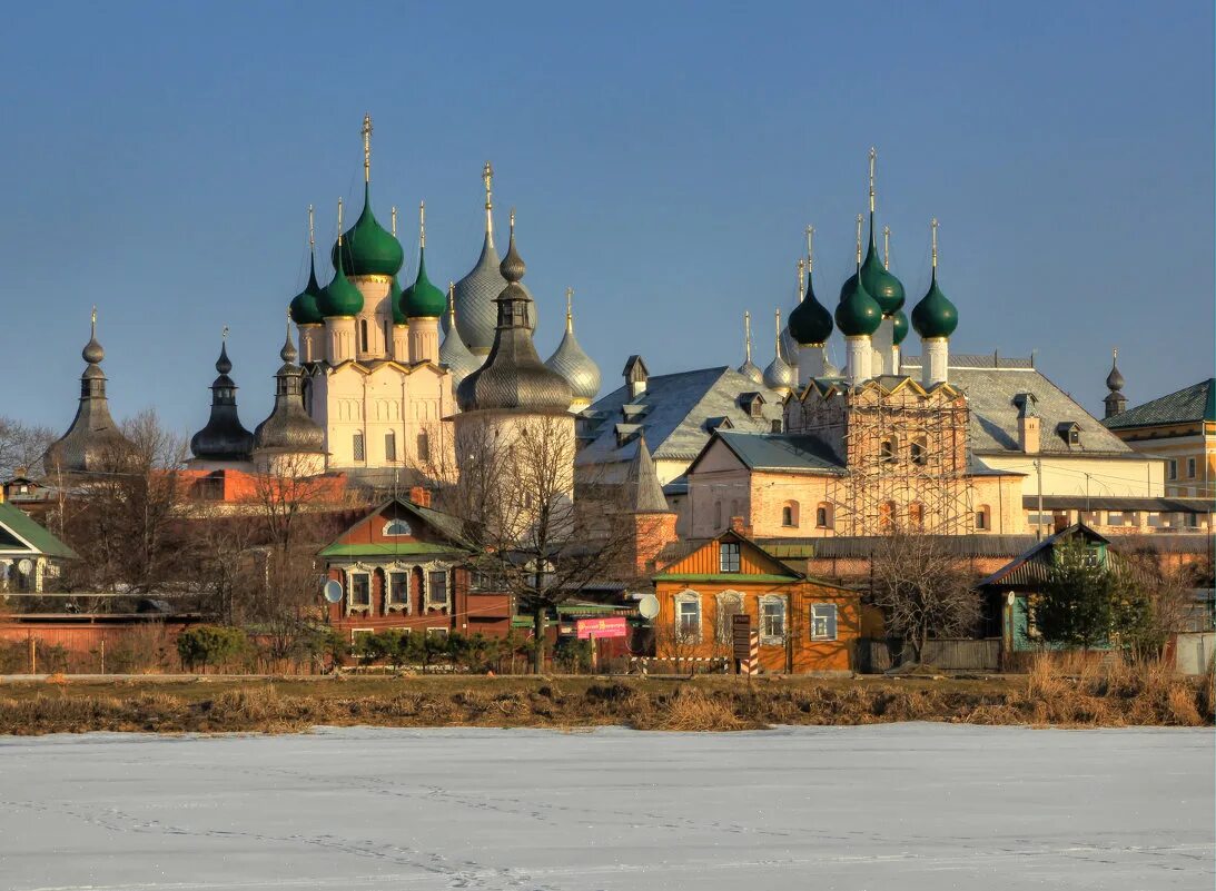 Ростов ярославская область сайт. Ростов Великий. Ростов Великий Ярославская область. Ростов Великий центр города. Ростов Великий климат.