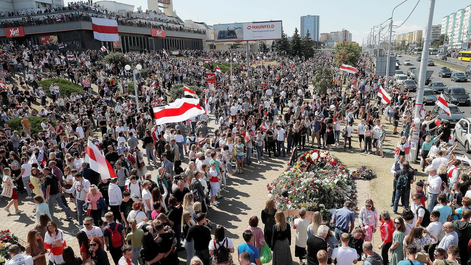 Митинги ст. Мирные протесты в Белоруссии 2020. Митинги в Беларуси 2020 против Лукашенко. Митинг Беларусь 90-е. Митинг в ст Махошевской 13 2022.