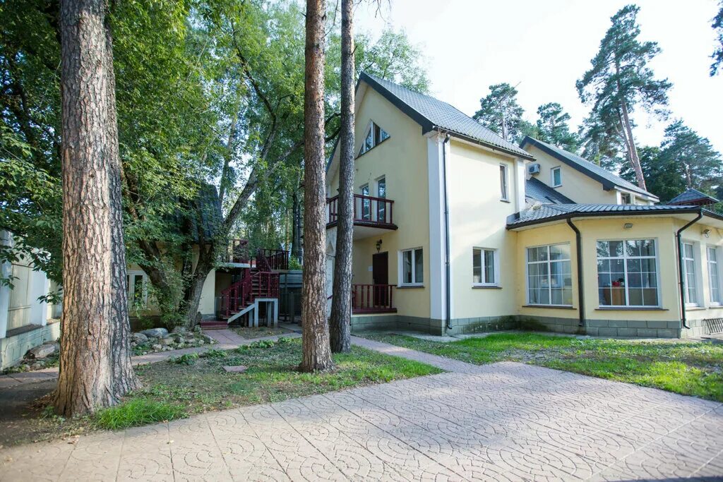 Летний малаховский парк культуры и отдыха. Летний театр малаховка. Р п малаховка. Посёлок малаховка московская область. Малаховка люберецкий район.