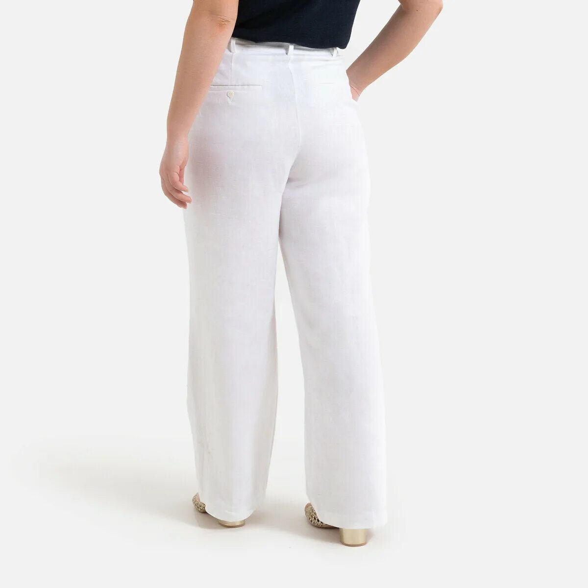 Брюки лен большие размеры. Льняные брюки b2922002 Baon. Белые льняные брюки. Белые льняные брюки женские. Брюки из льна.