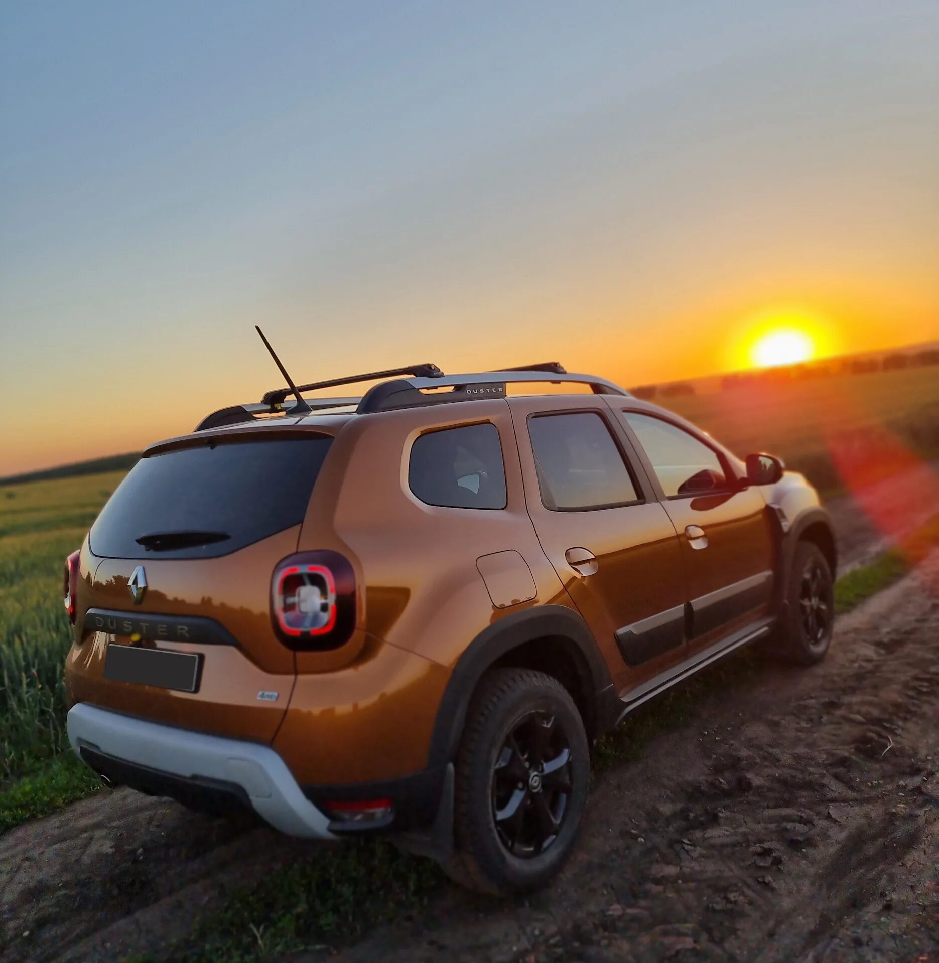 Рено дастер 2 цены. Renault Duster 2021. Рено Дастер 2. Renault Duster 2021 дизель. Рено Дастер дизель 2022.