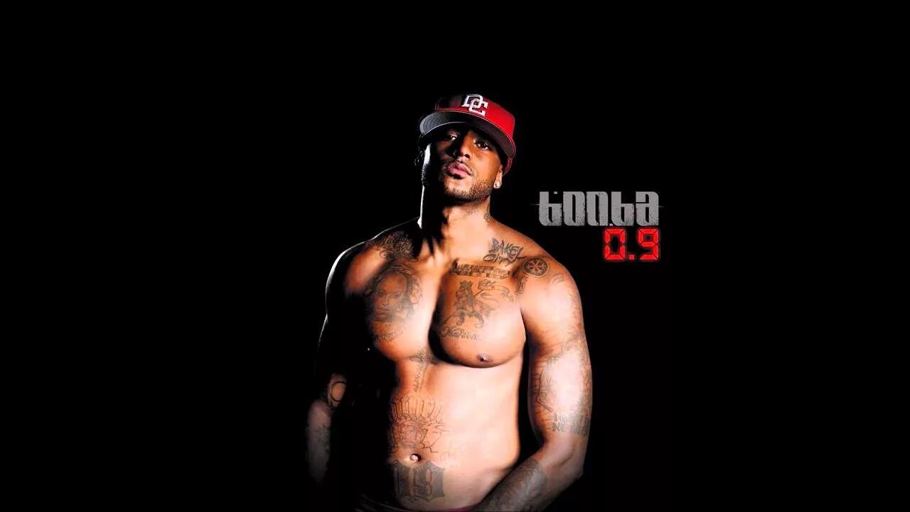Французские рэперы 2020. Французские рэперы 2020. Booba friday. Французский рэпер. Французский рэпер.