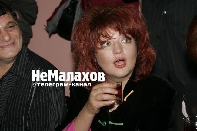 Смерть матери Анастасии имеет криминальный характер: певица обратилась в полицию