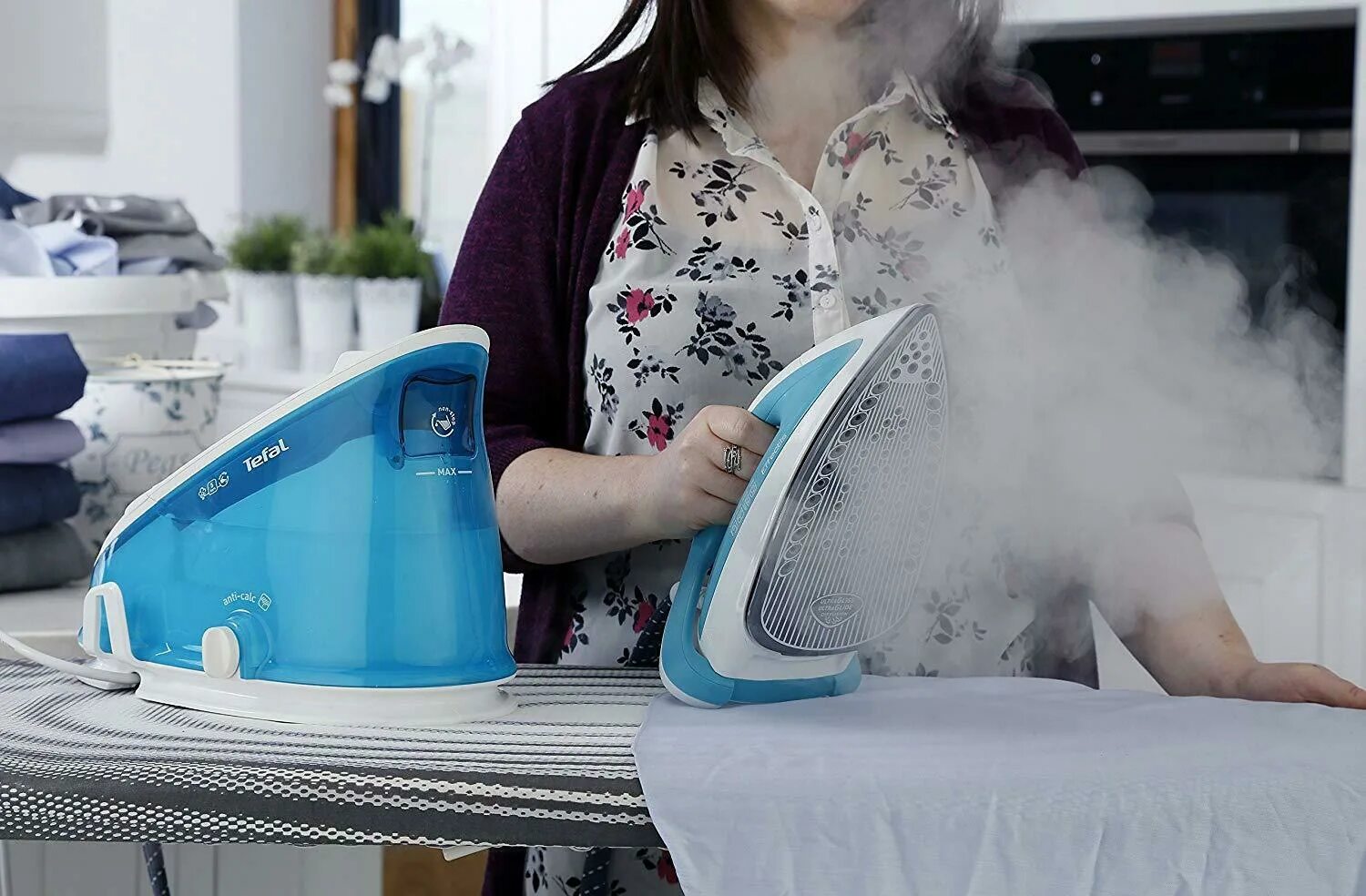 Как чистить отпариватель. Tefal effectis парогенератор. утюг отпариватель. глажка паром. утюг с паром.