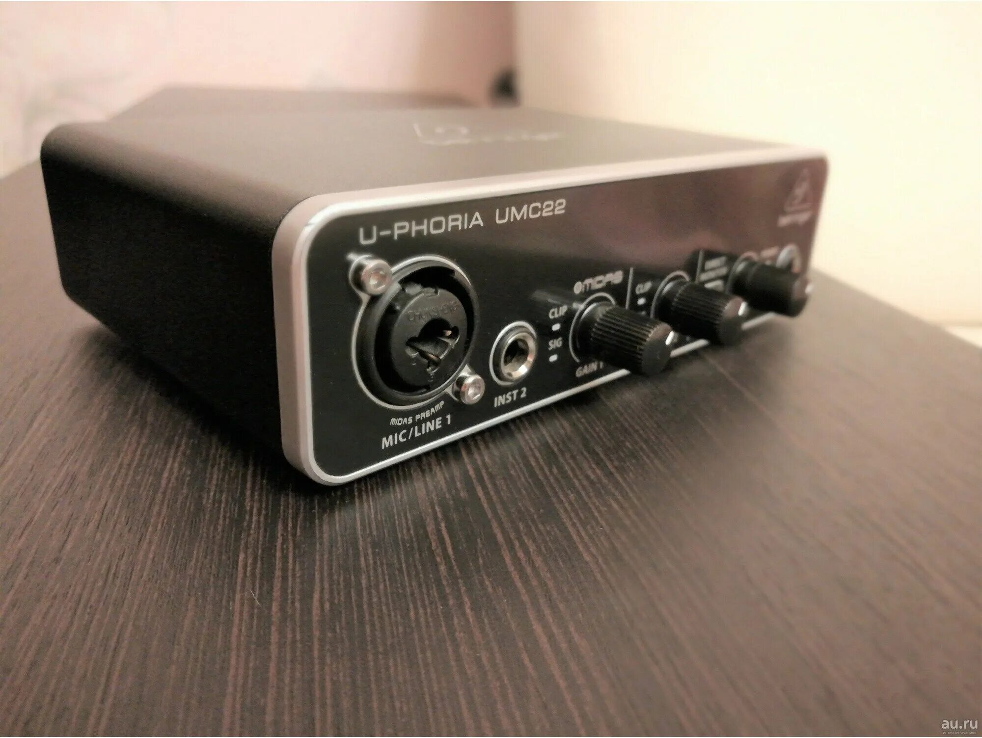 звуковая карта behringer umc22. U phoria umc22. Behringer umc204hd что внутри. Behringer u-phoria umc202hd разъемы. звуковая карта behringer umc22.