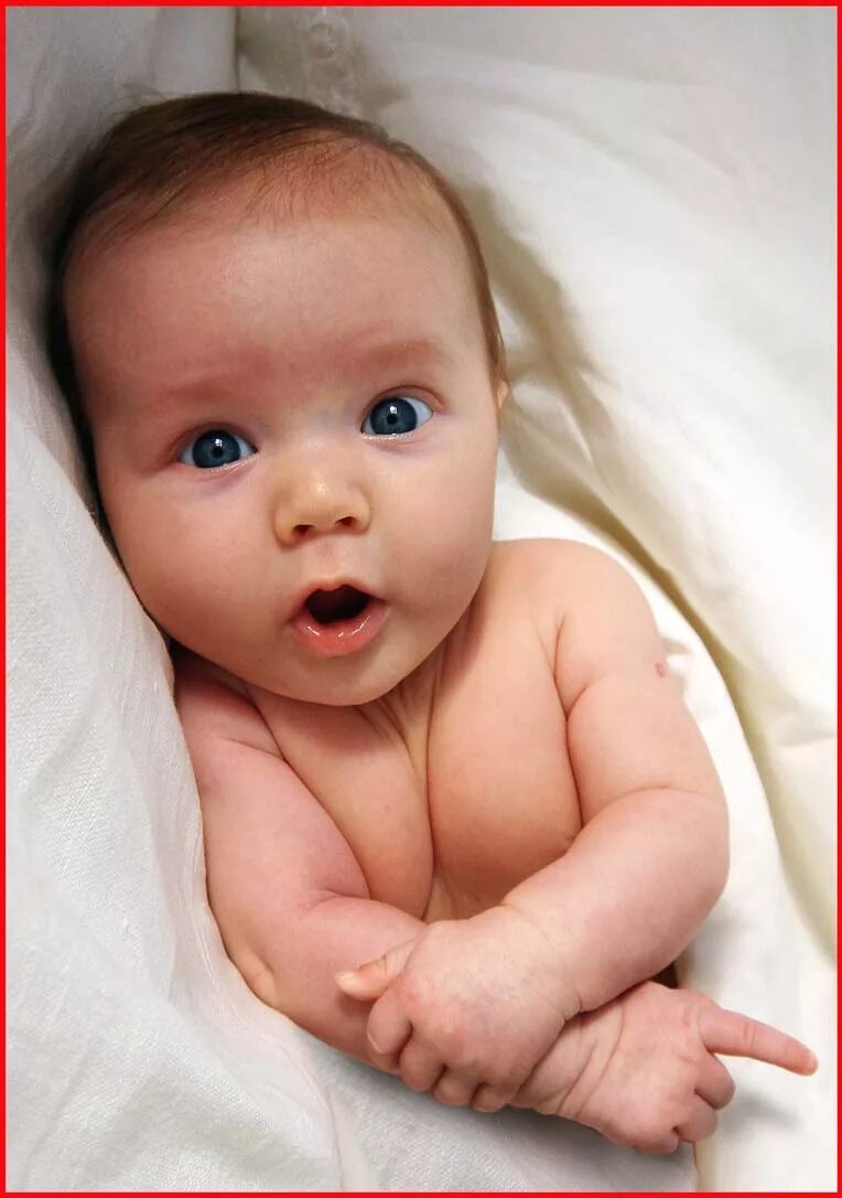 новорожденный ребенок. грудной ребенок. русский новорожденный ребенок. злата могилевская. новорождённые дети с волосами.