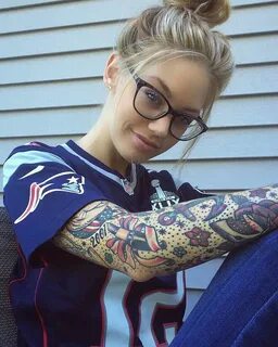 Tattoo girl 18