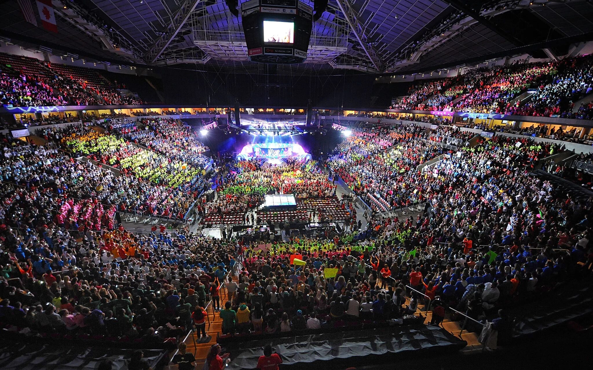 Gaming stadium. KEYARENA В Сиэтле. The International Арена. Кей Арена Сиэтл. Кибер Арена Интернешнл дота 2.