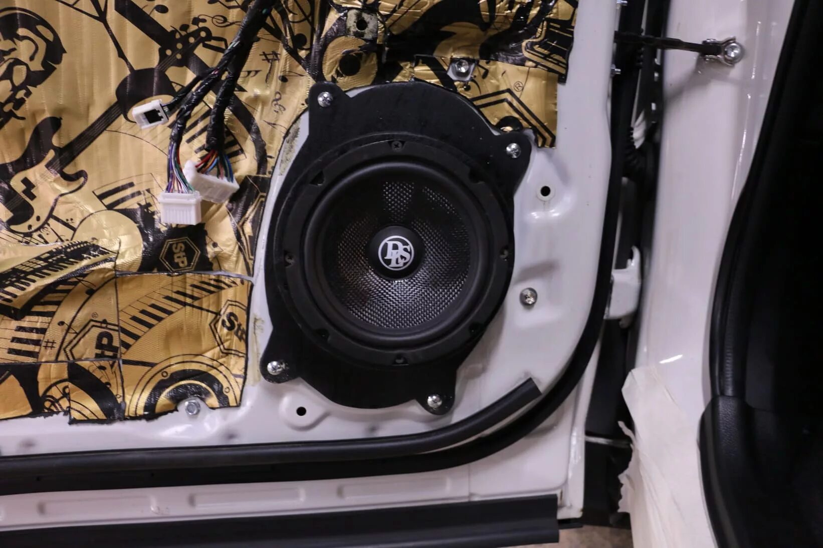 колонки subaru outback drive2. субару форестер 5 штатные динамики. колонки субару форестер sj. передние динамики в субару аутбек 2008. динамики субару форестер 2014.