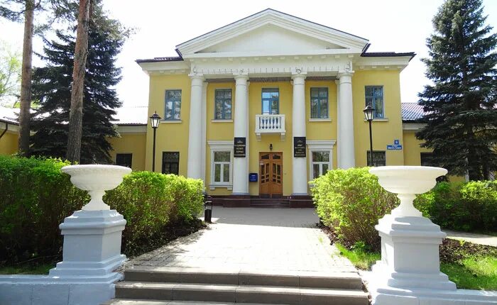 институт ядерной физики дубна. объединённый институт ядерных исследований (оияи). объединенный институт ядерных исследований в дубне. циклотроны оияи. объединенный институт ядерных исследований дубна.