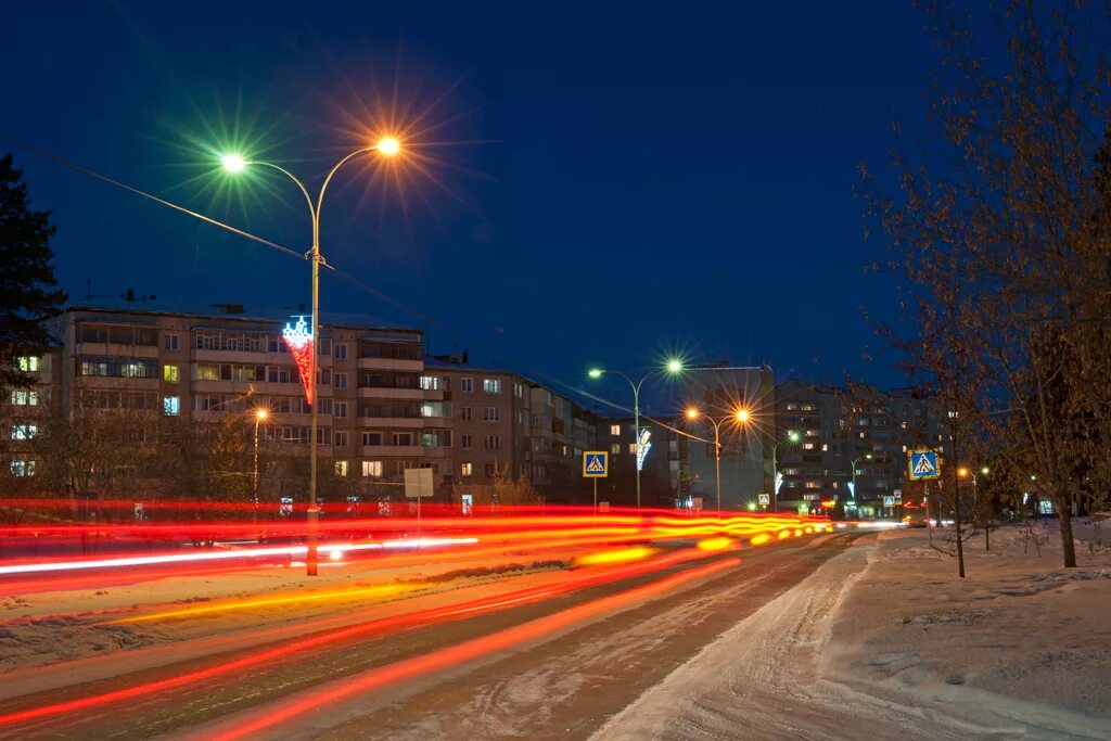 Сайт саянск иркутской. Ночной Саянск. Город Саянск Иркутская область фото. Ночной Саянск центр города. МЖК Саянск.