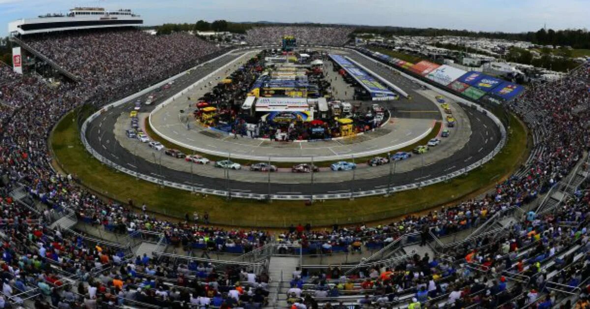 Трасса наскар Лос Анджелес. Трибуны наскар. Флорида стадион наскар. NASCAR 2022 Martinsville Speedway.