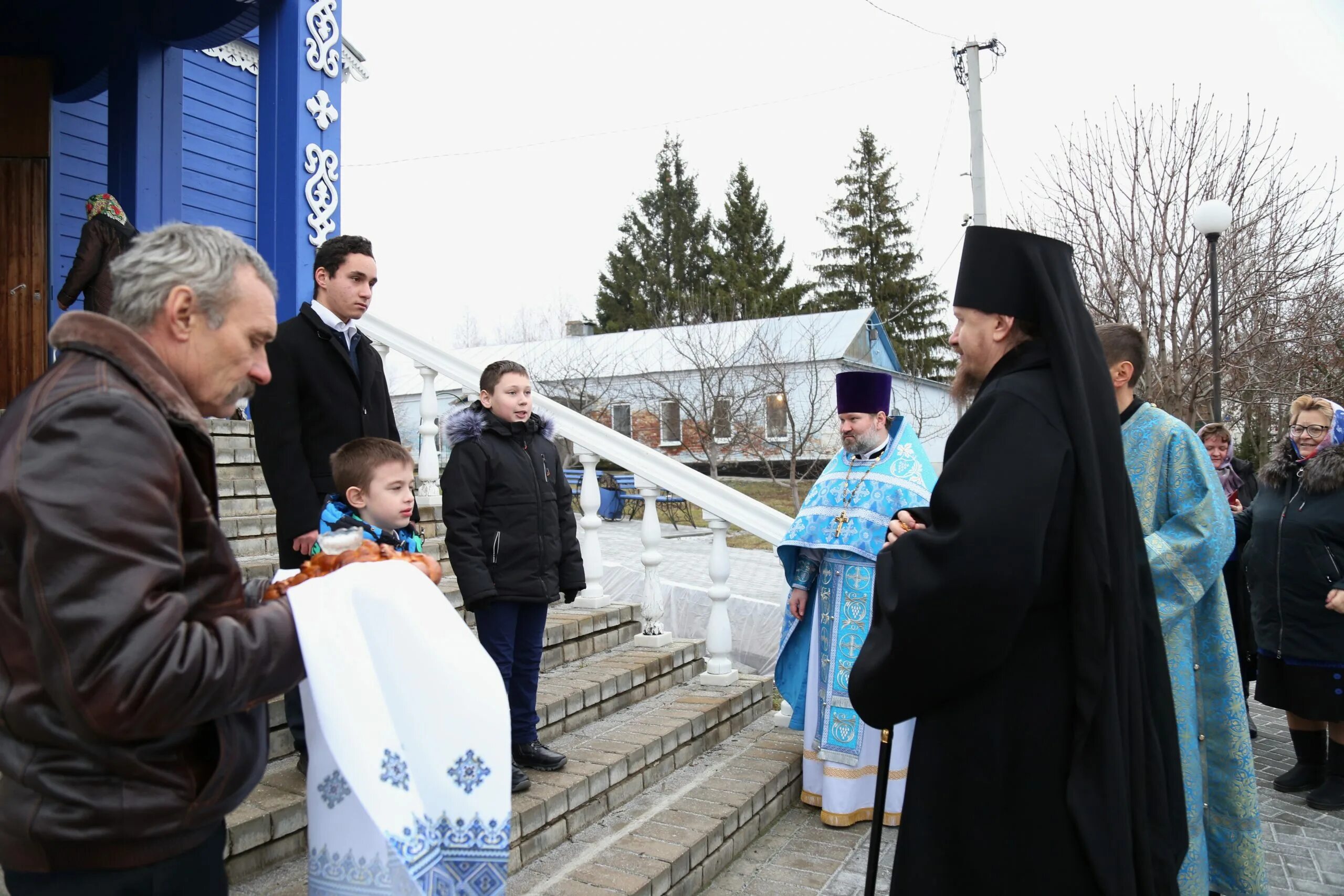 Погода знаменское омская область на 10 дней. Покровский храм села Гавриловское.