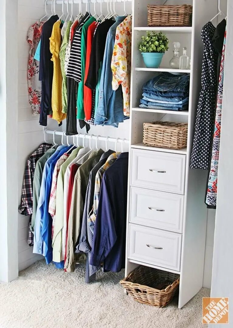Какой способ хранения. Шкаф для вещей. Удобный шкаф для одежды. Шкаф с вещами. Компактное хранение вещей.