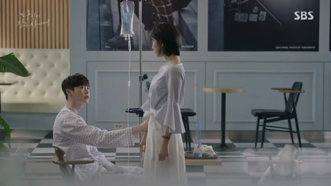 Пока ты спишь 20 серия русская озвучка softbox. Итэвон класс дорама 2020. Suzy дорама бродяга. Первая любовь дорама 2019. Soft box дорамы.