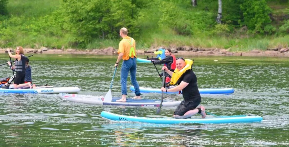 Сплав по реке на сапе. Sup aloha 12. Сап новосибирск прогулки. Standup paddleboarding. Сапы хабаровск.