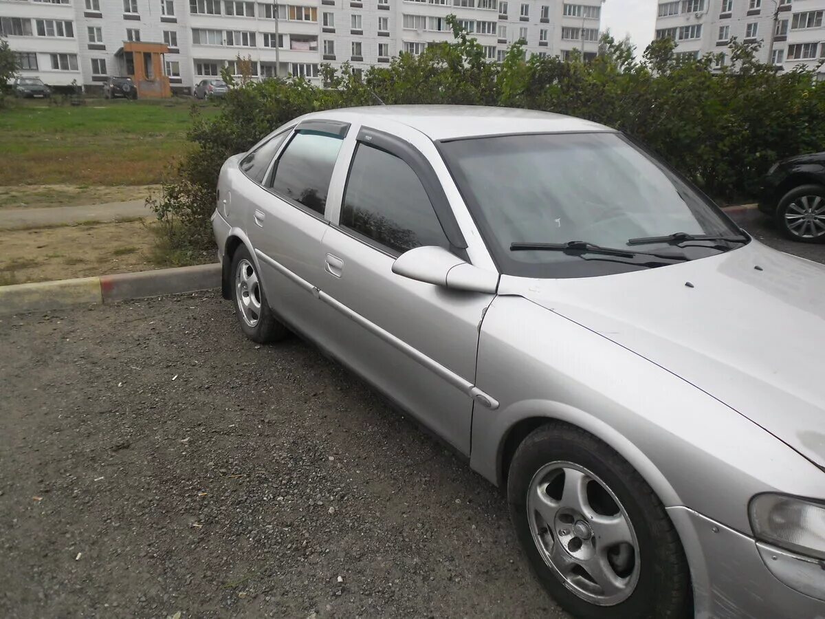 Опель вектра 1998. Opel Vectra 1998. Опель Вектра 1998г. Опель Вектра 1998 серебристый.