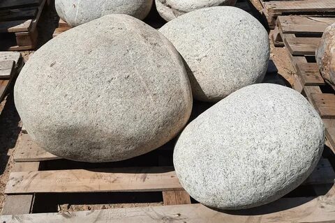Boulders текст