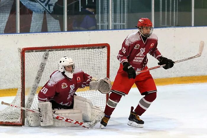 юниор (хоккейный клуб, курган). фото юниор хоккей. динамо юниор санкт-петербург хоккейный. хоккеист юниор. динамо юниор спб хоккей 2004.