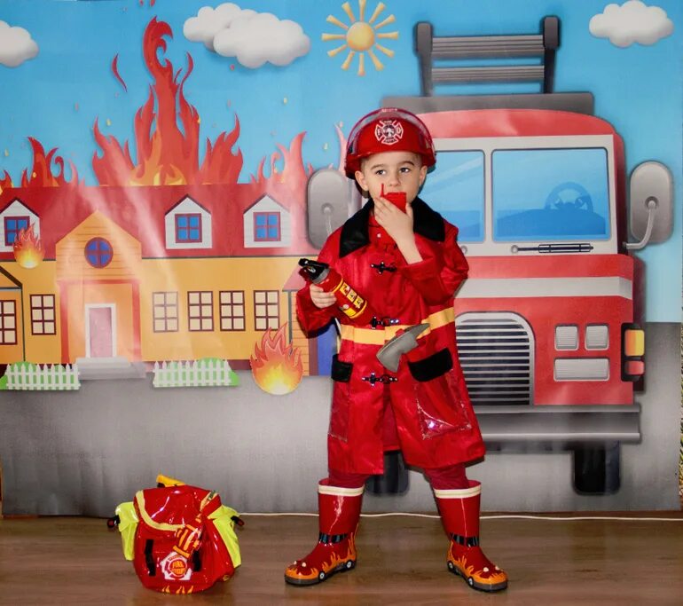 пожарная тематика. пожарная машина мультяшная. пожарные. ширма пожарная безопасность в детском саду. игра пожарники для детей.